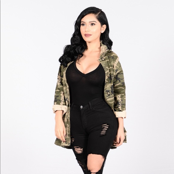 Fashion Nova Jackets & Blazers - Fashion nova camo jacket